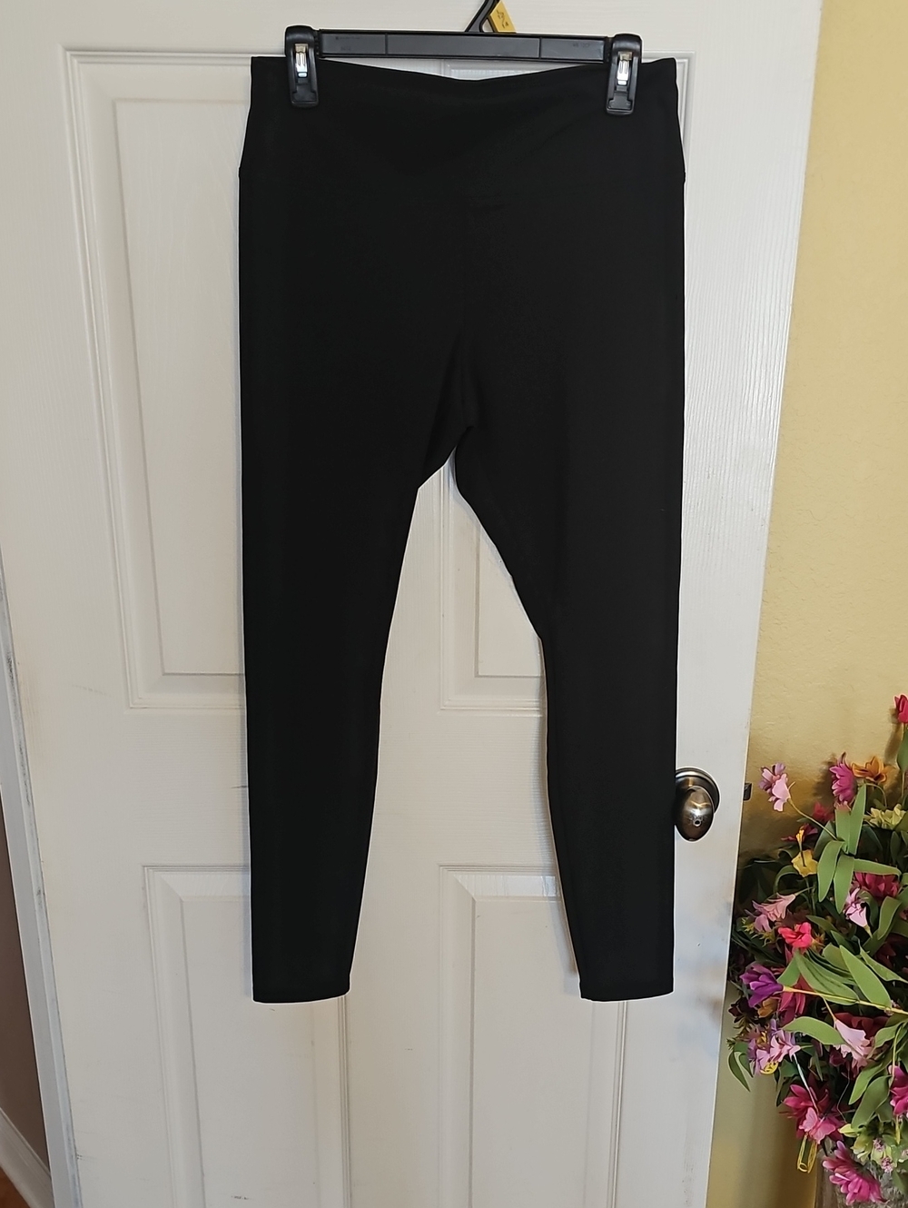 Classic Black Full-Length Leggings